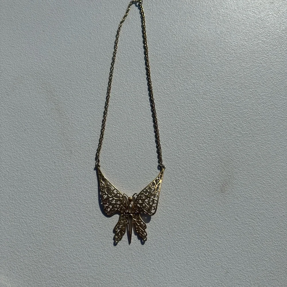 Vintage Large Articulated Gold‎ tone Butterfly Pendant Necklace Hippie Boho